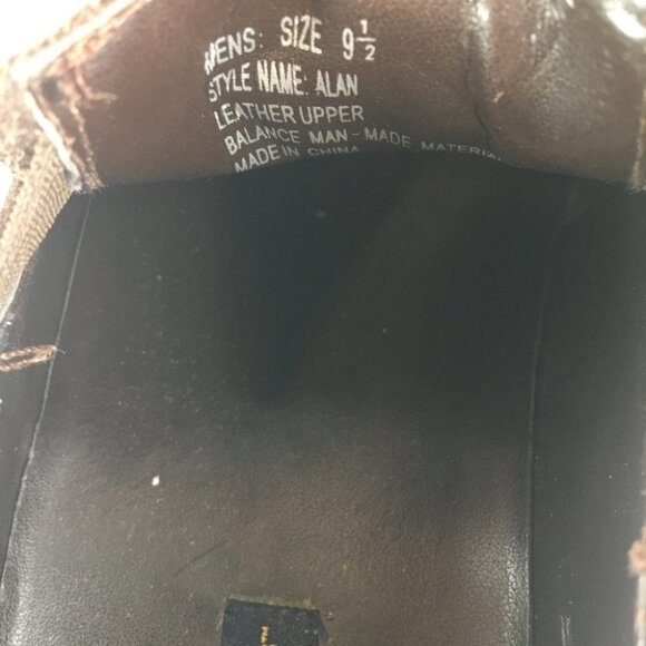 Cambridge Classics Leather Loafers Size 9 1/2 Style ALAN main image 4
